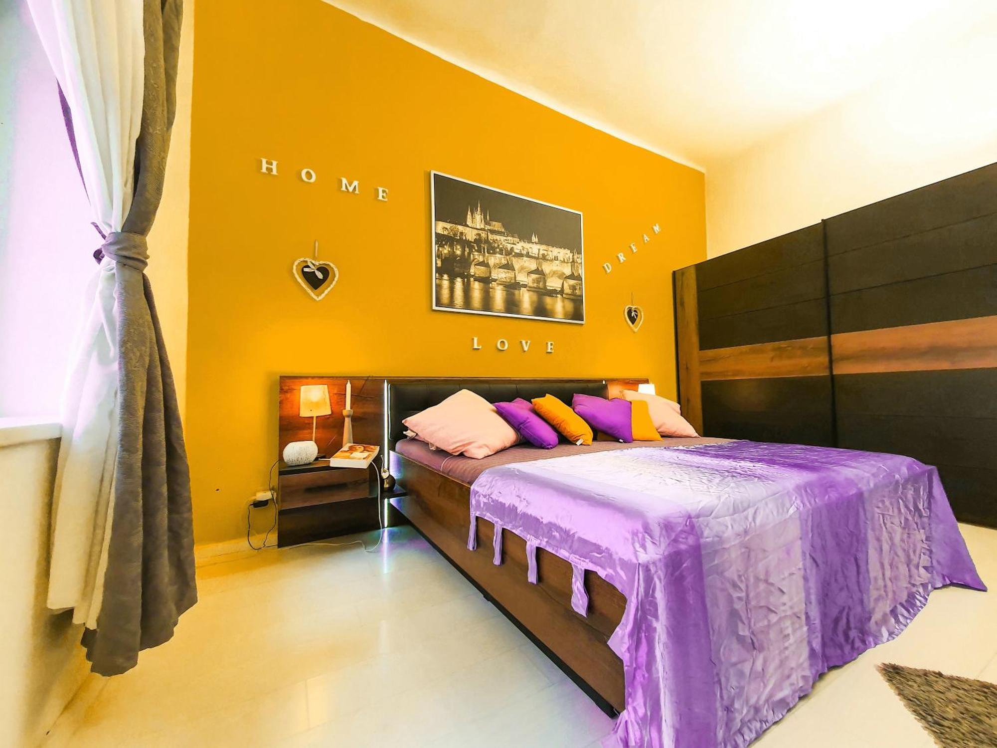 Apartment In The Center Of Prag Exteriör bild